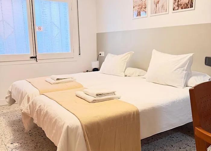 Moli De Mar - Check-in Autonomo 24 H Hotel 2*