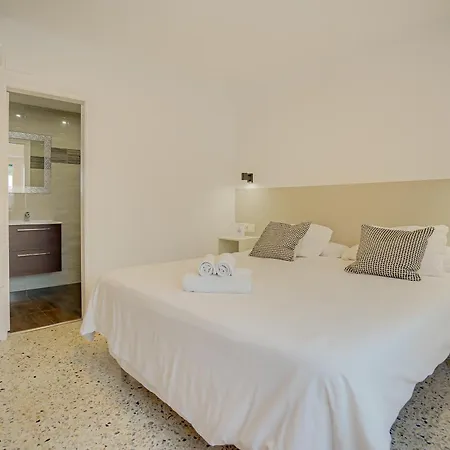 Y Moli De Mar בית הארחה 2*