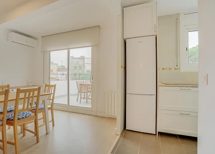 Moli De Mar - Check-in Autonomo 24 H Hotell Lloret de Mar