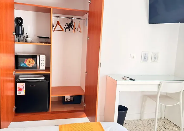 Moli De Mar - Check-in Autonomo 24 H Готель Льорет-де-Мар