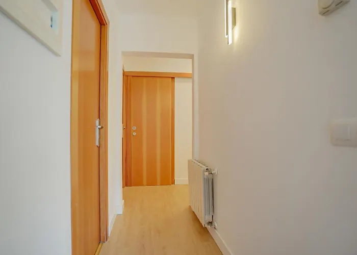 Hotel Moli De Mar - Check-in Autonomo 24 H 2*